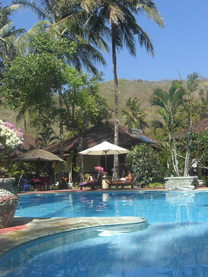 Kuta Indah Hotel Экстерьер фото